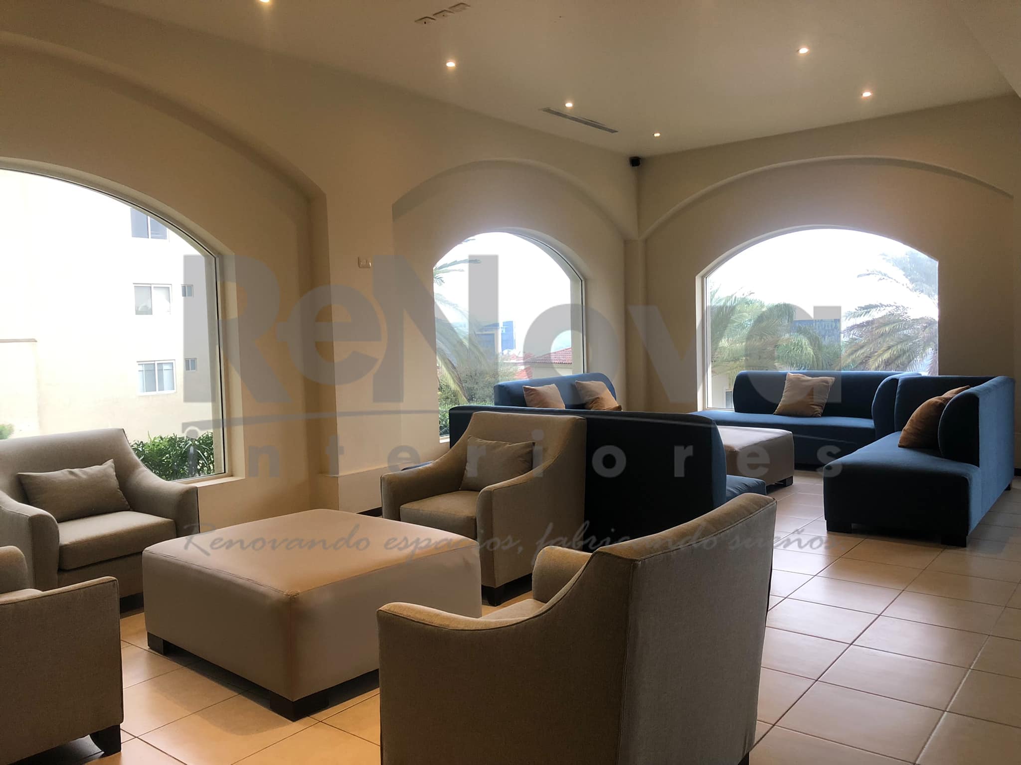 ReNova Interiores: Profesionales en Muebles. Fabricación, Tapicería, Limpieza de Muebles y Cojinería para Exterior