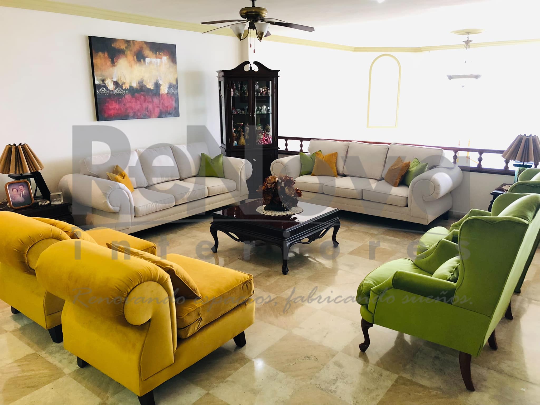 ReNova Interiores: Profesionales en Muebles. Fabricación, Tapicería, Limpieza de Muebles y Cojinería para Exterior